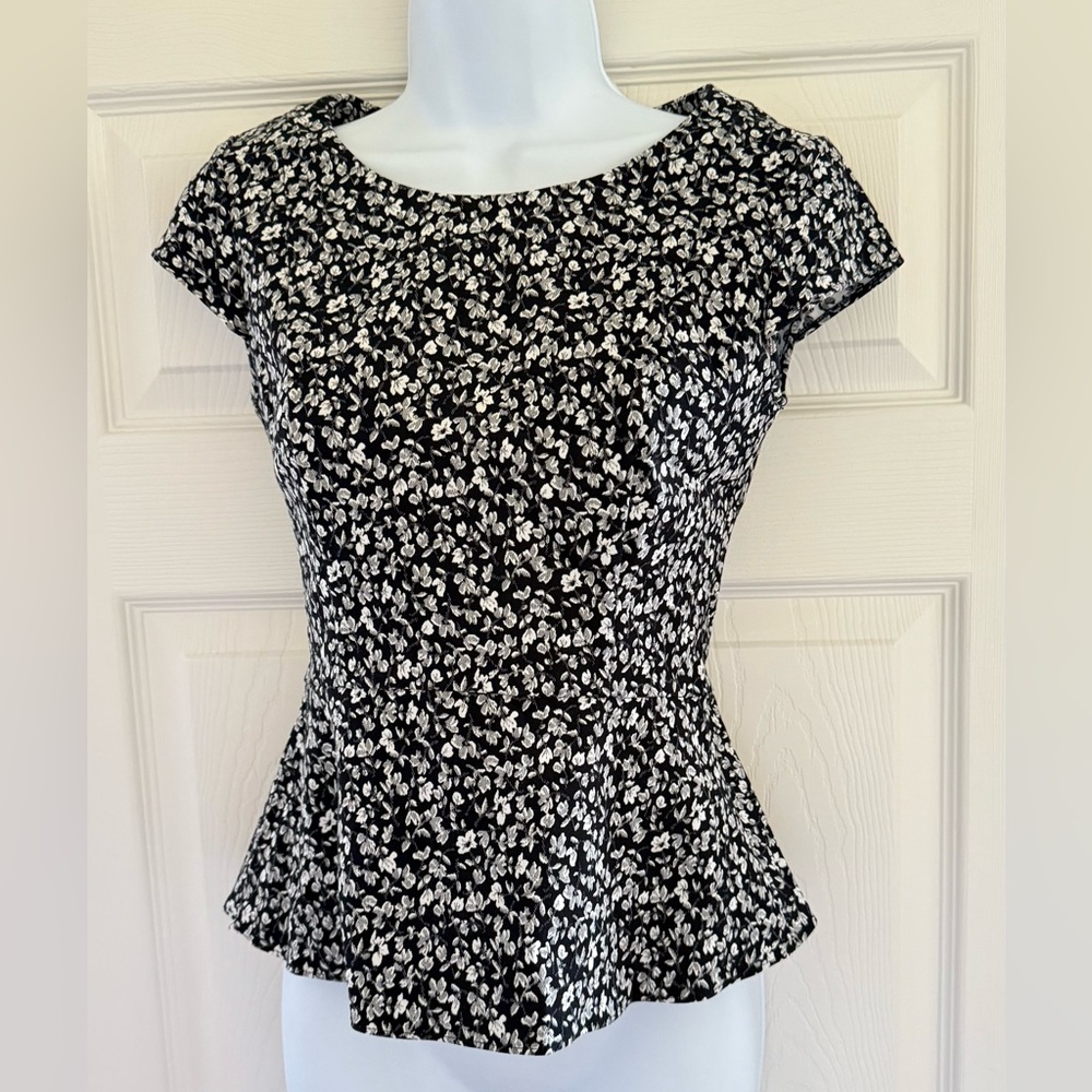Hugo Boss Red Line Women's Top Size 0 - Picture 1 of 6